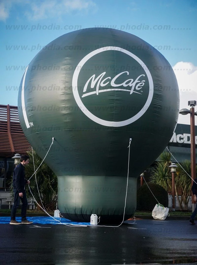 montgolfière publicitaire auto-ventilée 6m mc donald's Limoges