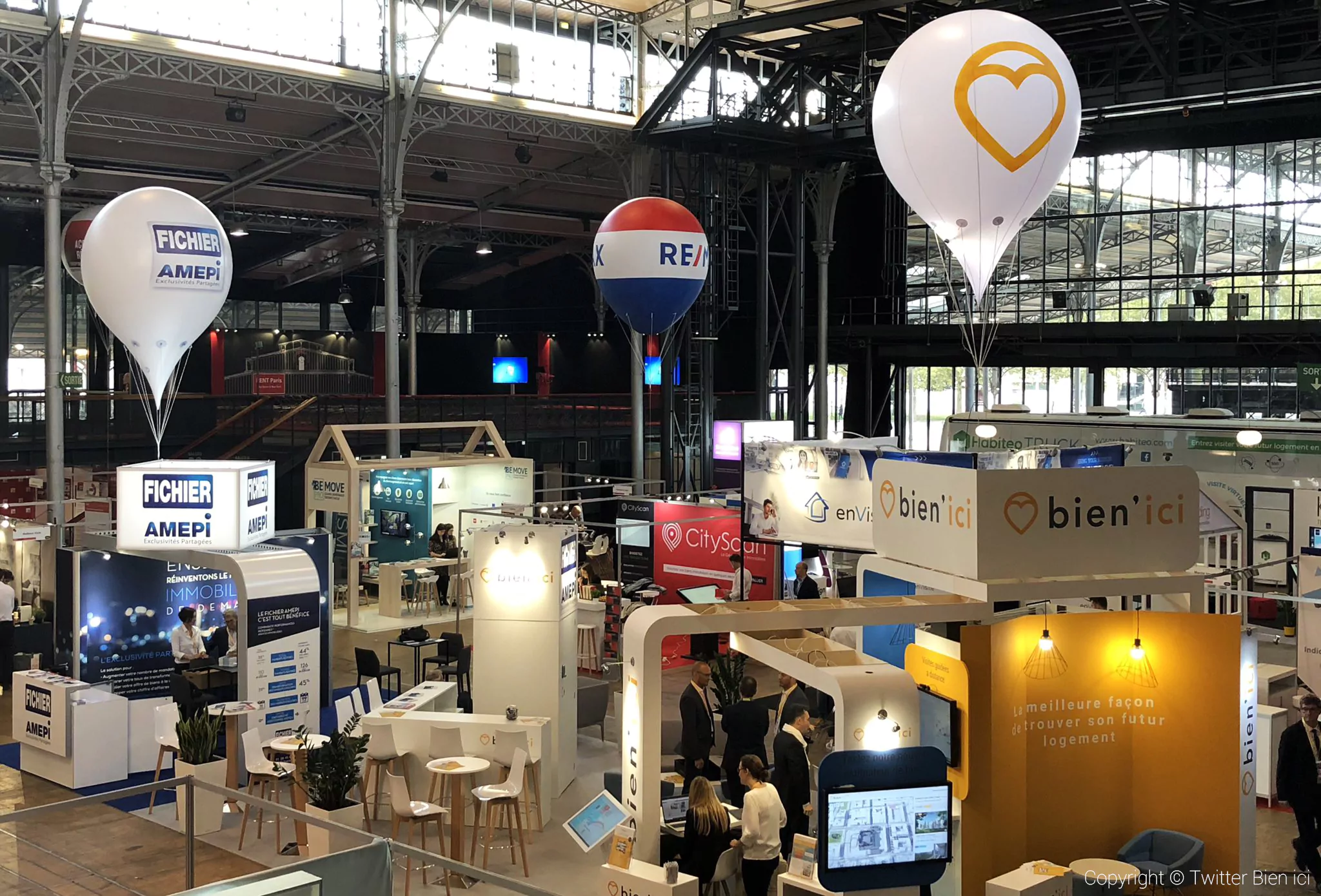 ballon pin et montgolfière hélium Remax fichier et bien ci salon immobilier